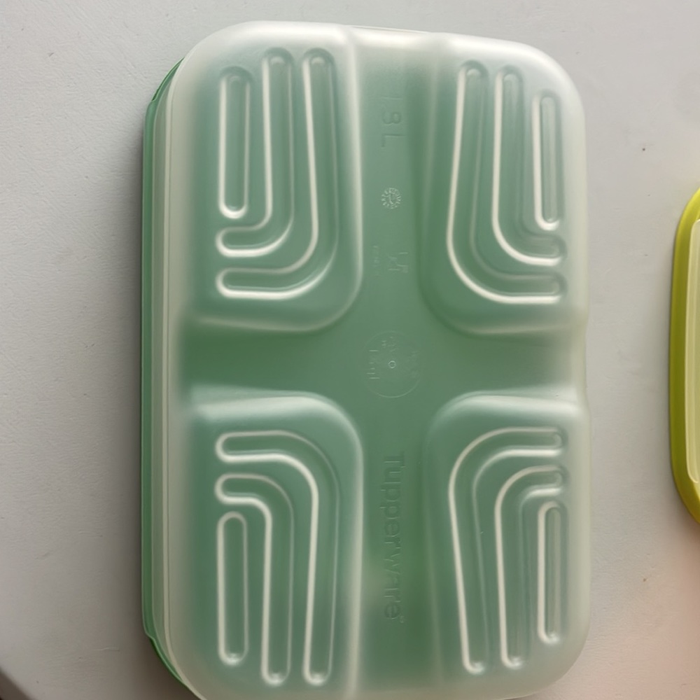 New! Tupperware FridgeSmart Containers - Picture 5 of 5